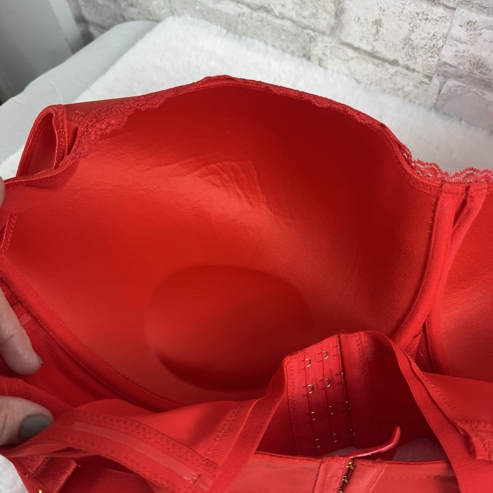 New Ashley Stewart Butterfly Bra Red Smooth Cup Full Coverage Size 42G 42 G‎ - Picture 5 of 11
